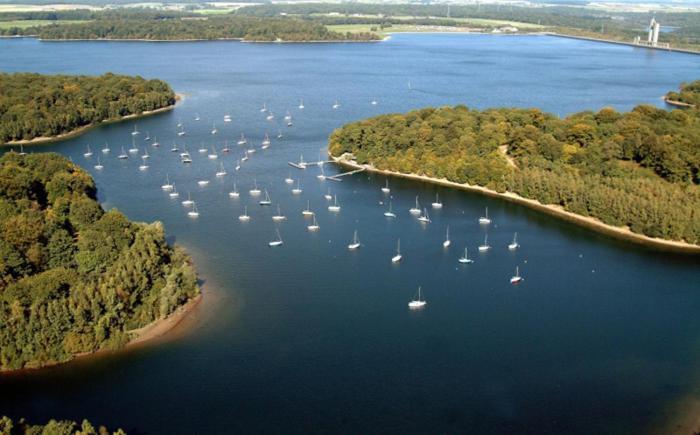 Le Cocon Des Lacs Boussu-lez-Walcourt Exterior photo